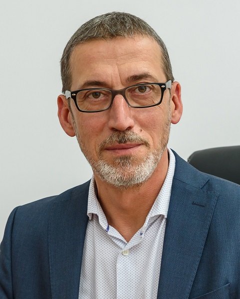Dr. Claudiu Filip