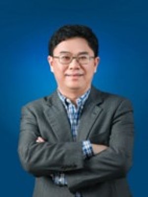 Prof. LUO Le